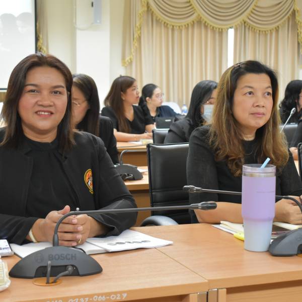 ประชุมการจัดทำวัตถุประสงค์ และทิศทางการพัฒนาในอนาคตของกลุ่มจังหวัดภาคใต้ฝั่งอ่าวไทย